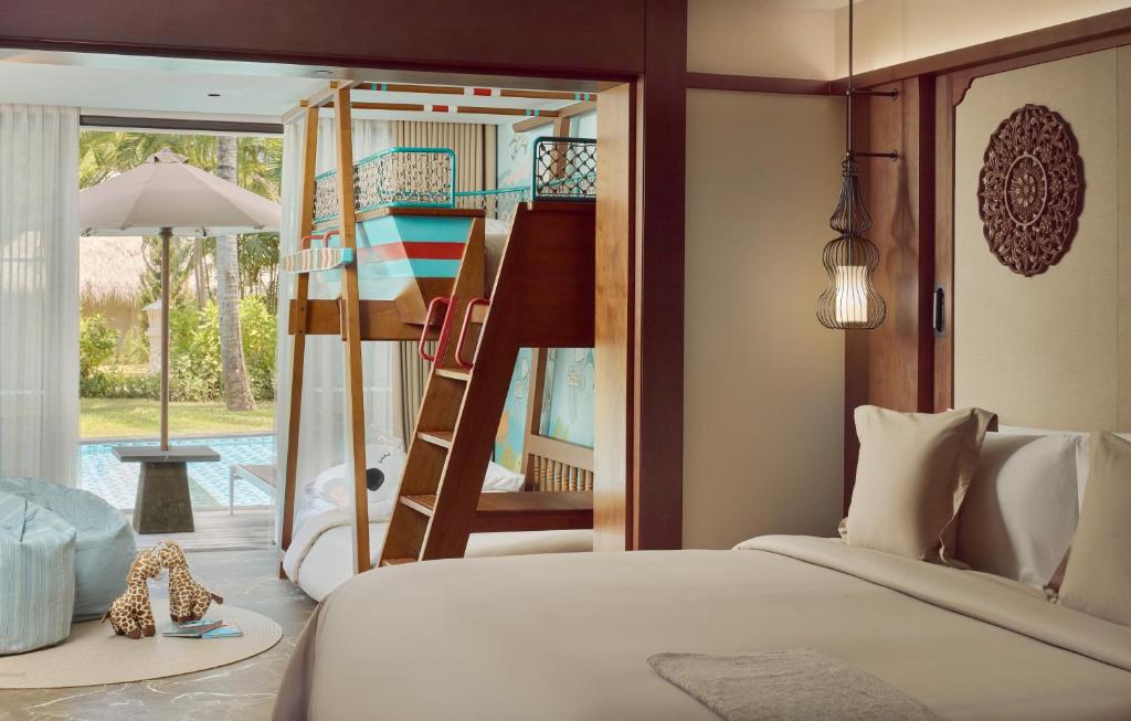 Family Concierge Junior Suite Lagoon Access