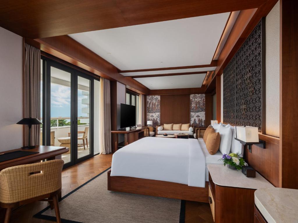 Executive Suite Ocean View